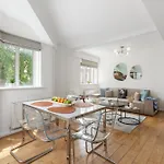 Chelsea Iconic London City Area Apartment